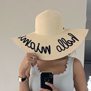 Meet your Posher, Faten